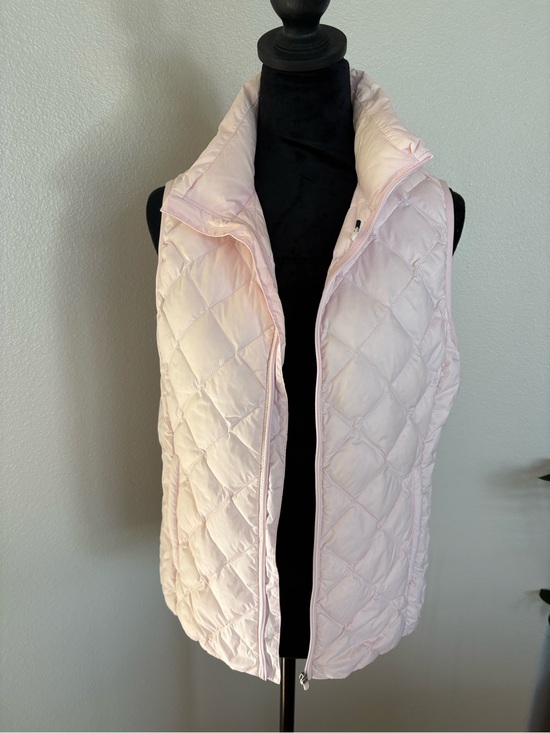 Tory Sport Jackets & Blazers - Tory Sport Women’s Soft Pink Quilted, Lightweight Puffer Vest